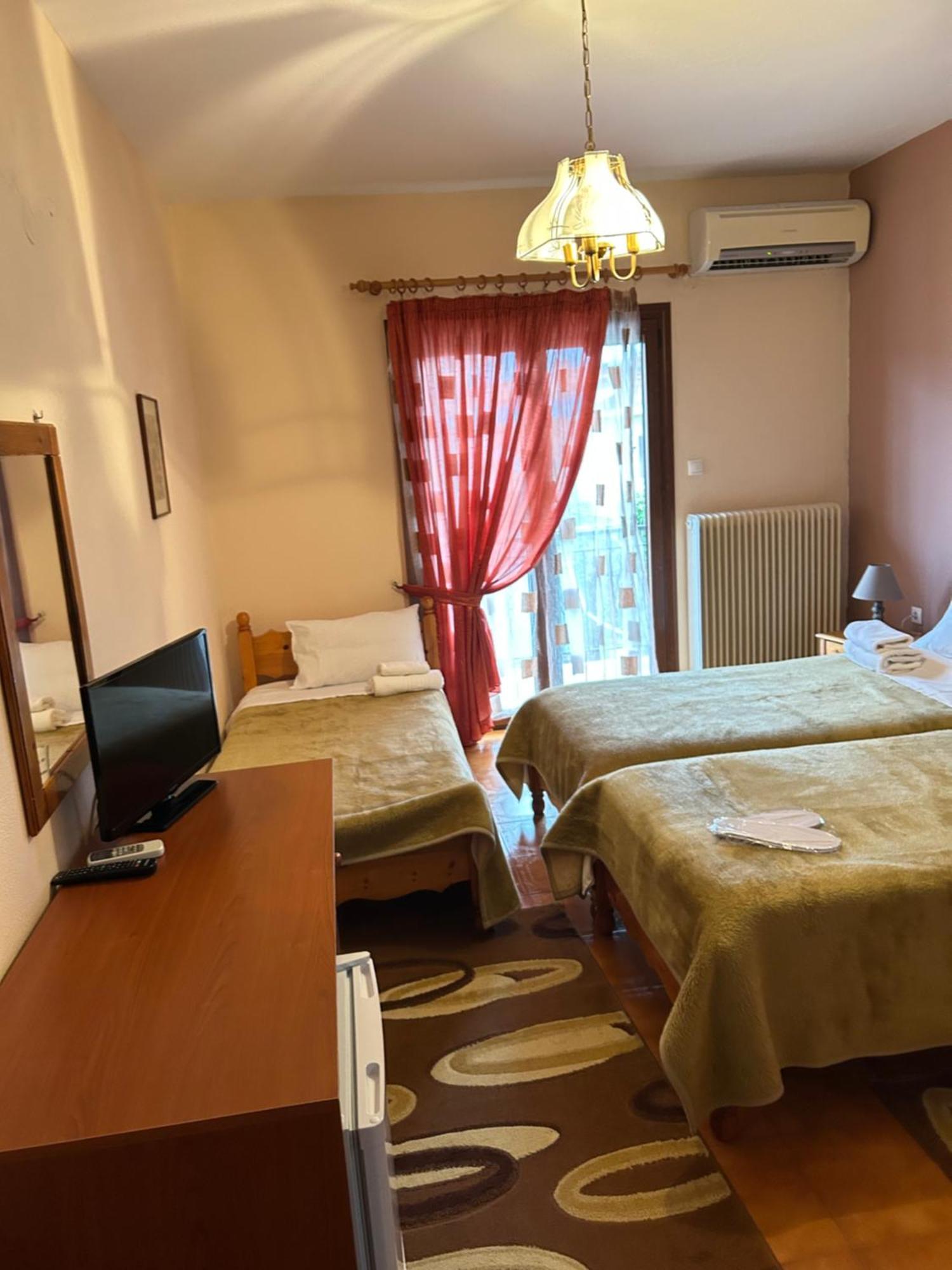 Hotel Aoos Konitsa Ngoại thất bức ảnh
